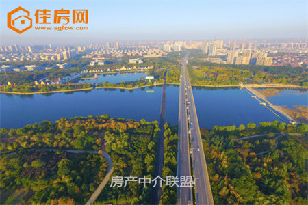 明湖中学附近杭州花园3室2厅1卫32万83m2简单装修出售